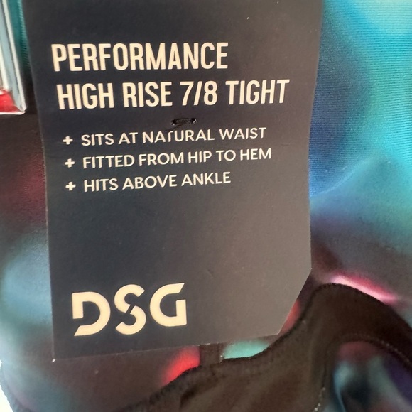 DSG Women's High Rise 7/8 Running Legging Size XS Pockets NWT - Picture 9 of 15